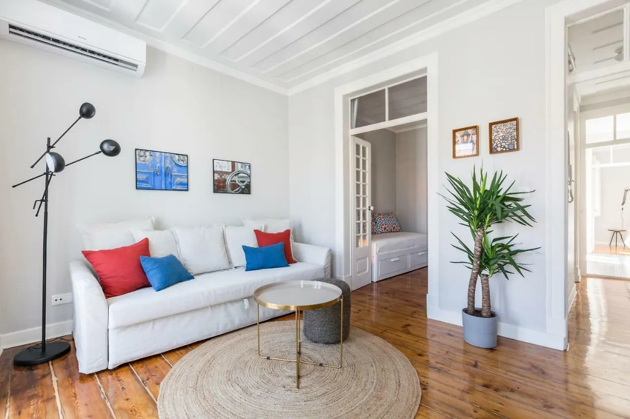 Charming Apartment Rua Da Rosa 33 Lisboa